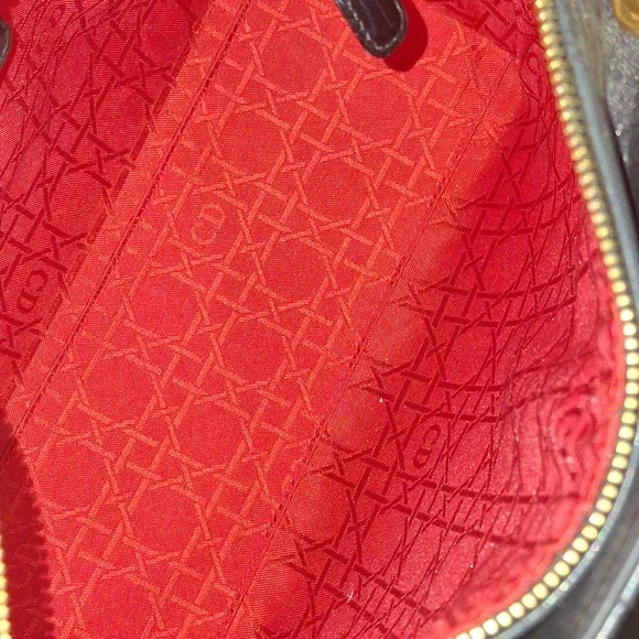 Dior Black Quilted Handbag - Picture 12 of 16